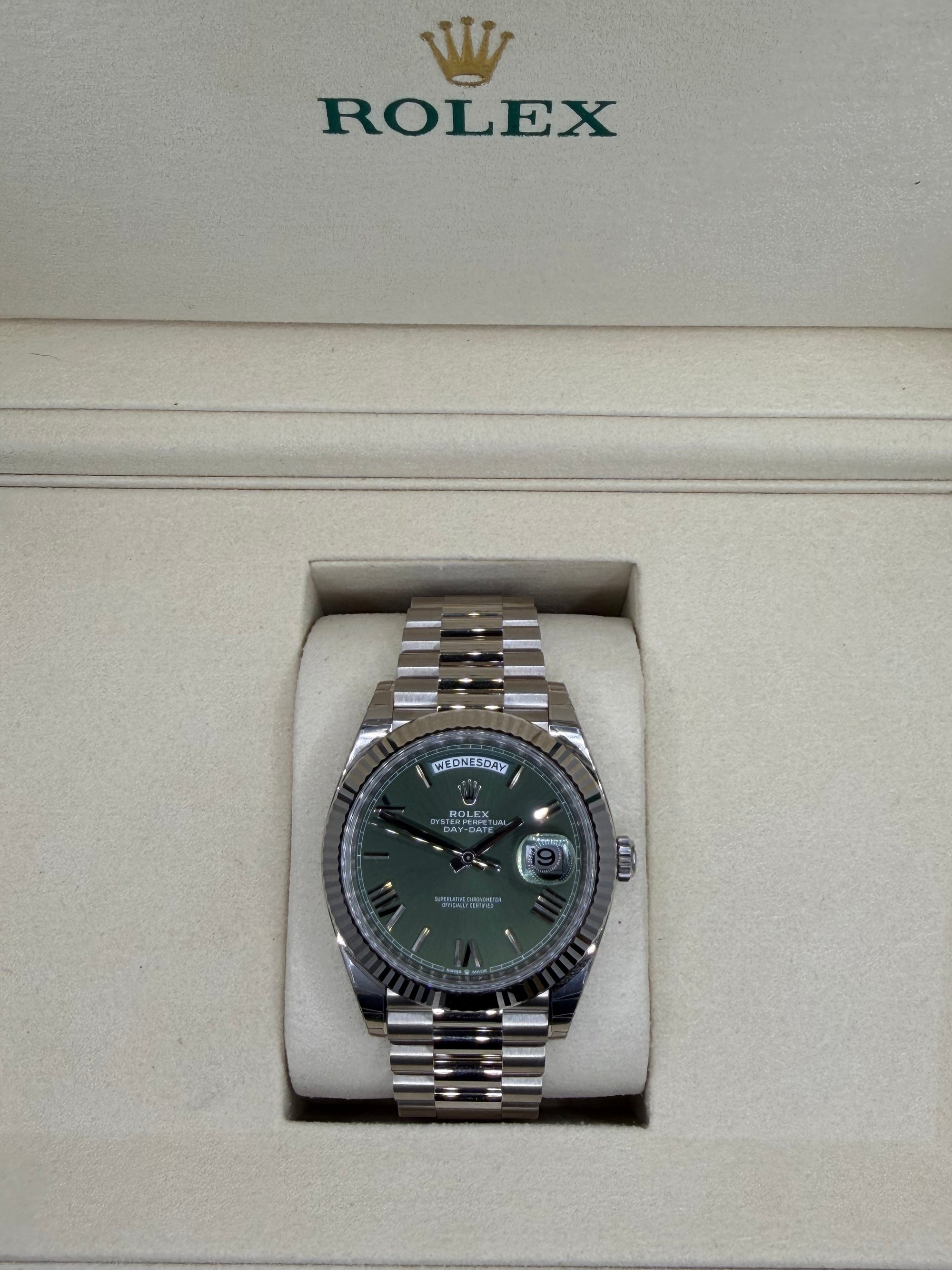 NEW 2025 Rolex White Gold Day-Date 40 Watch - Fluted Bezel - Olive Green Roman Dial - President Bracelet - 228239